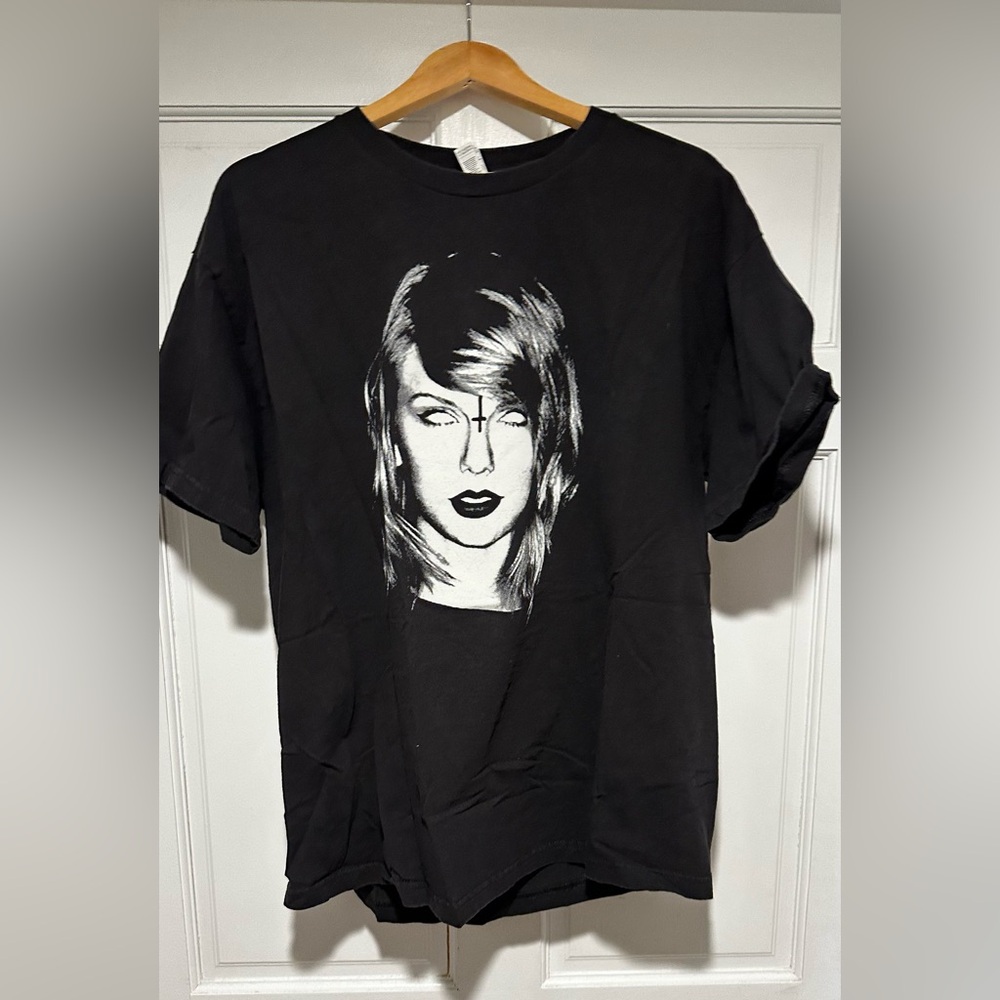 RARE Meth Syndicate’s Taylor Swift Mark of the Beast XL.